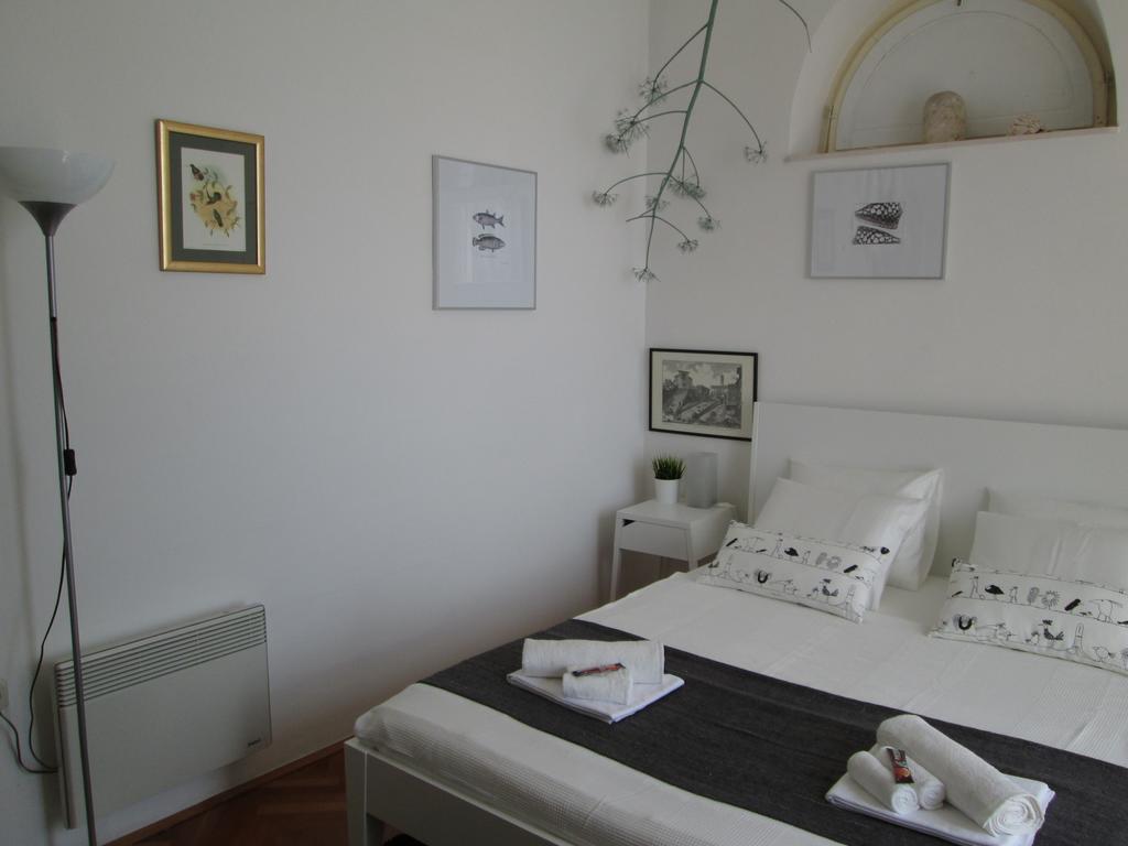 St. Lazarus Room Dubrovnik Rom bilde
